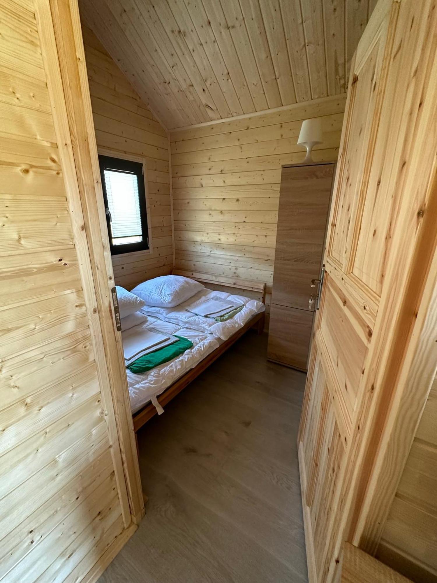 Osrodek Wczasowy Kuba Hotel Jaroslawiec Luaran gambar