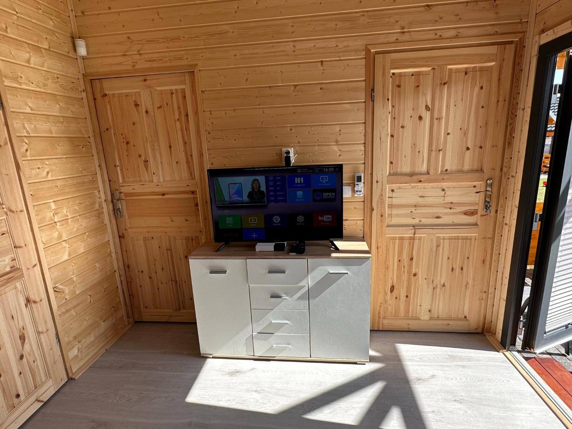 Osrodek Wczasowy Kuba Hotel Jaroslawiec Luaran gambar